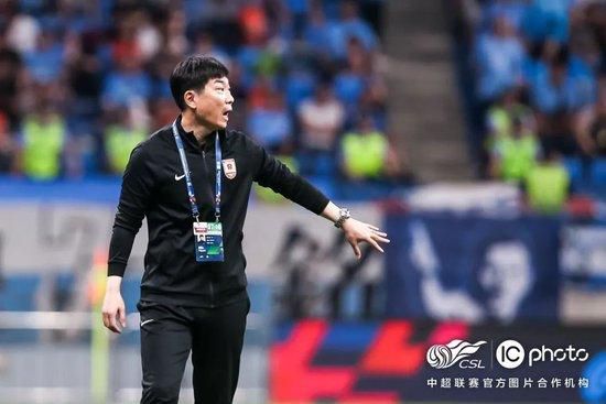 格伦·克洛斯、莎拉·保罗森、泰亚娜·泰勒、金·卡戴珊、妮.F1：狂飙飞车 导演：约瑟夫·科辛斯基 主演：布拉德·皮特 等 预告片 《F1》票房逆袭成黑马 五大电影彩蛋呼应现实！